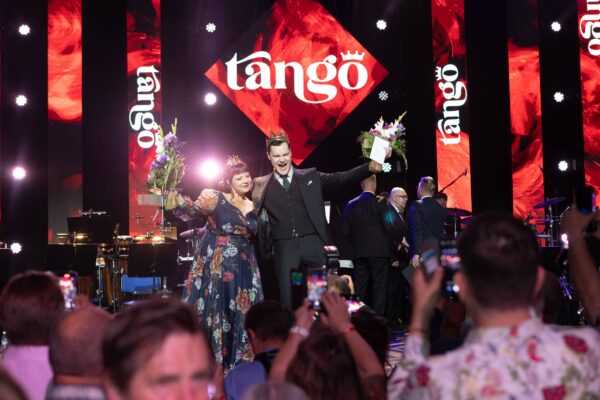 Tangokuninkaalliset sekä Charlotta & Ibiscus